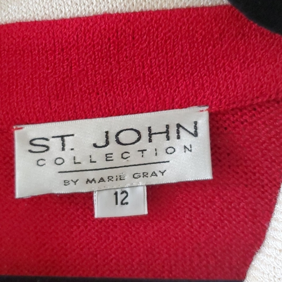 SOLD!!! ST. JOHN Red Jacket - Size 12 - Picture 4 of 9